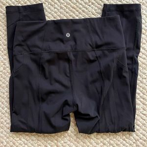 Lululemon Black 25” Leggings with Pockets - Size 6 - Invigorate High Rise Tight